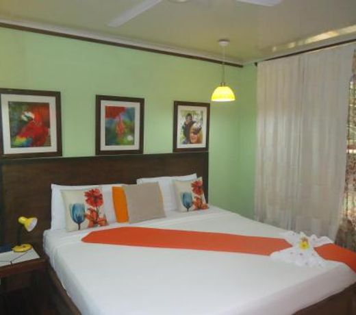 Hotel Mandarina
