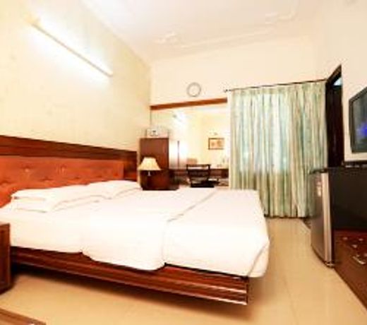 Hotel White Palace