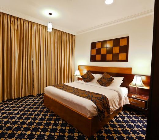 Al Thuraya Hotel