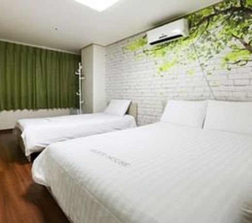 Alice Residence