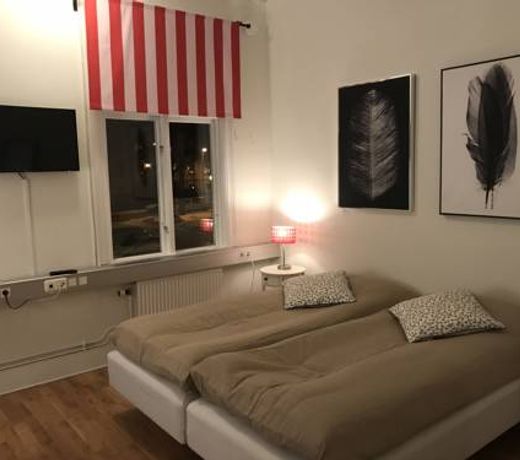 JÃ¤rnvÃ¤gshotellet B& B i Skara