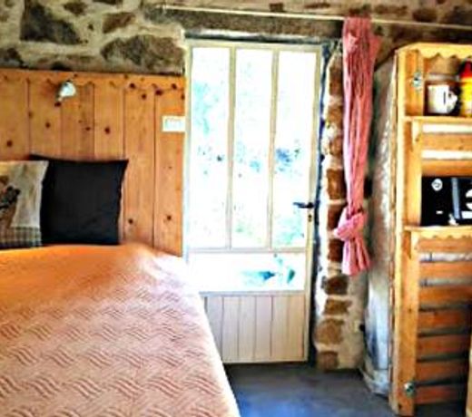 Stazzu la Capretta Farm Camping & Guest Rooms