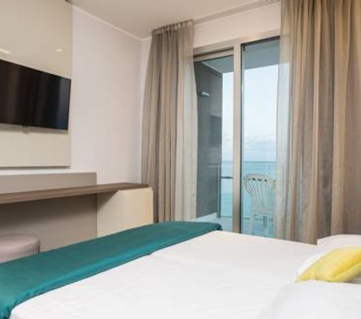Hotel Savini