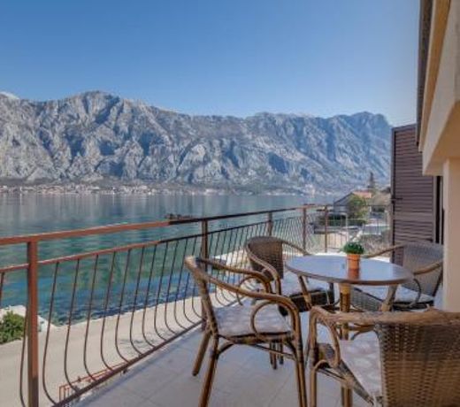 Apartments Pajovic