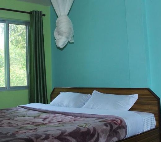 Shuklaphanta Jungle Cottage