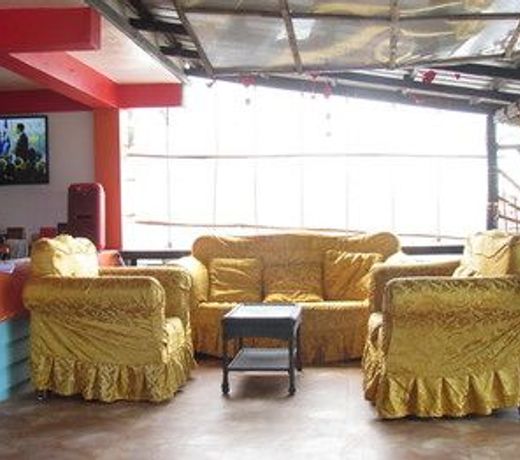 MOPE Beach Resort