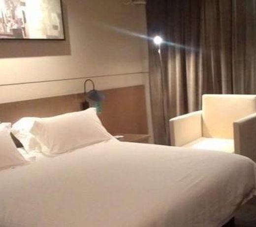 Jinjiang Inn Select Qingdao Henan Road Railway Station