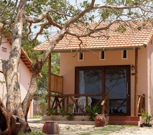 Gold Sand Beach Bungalow