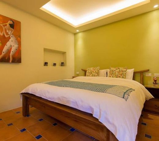 Bay Villa B&B