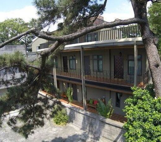 Bay Villa B&B