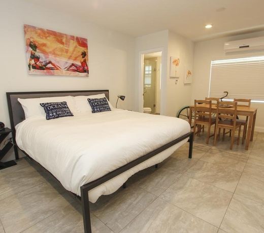 Sibi Beach Hotel
