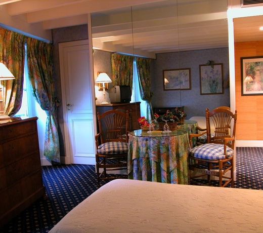 Le Relais Médicis