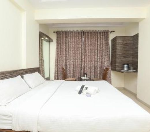 Hotel Mid town