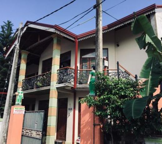 Bee Nest Bed & Breakfast