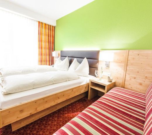 Hotel Rössl by Skinetworks