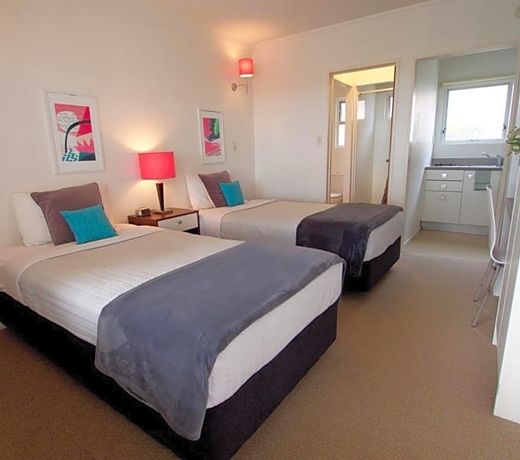 Mount Albert Motor Lodge