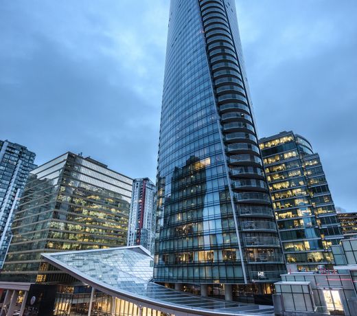 Paradox Hotel Vancouver