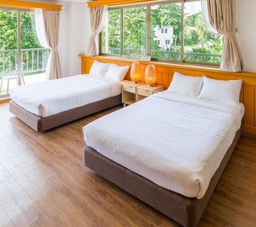 Garden Palace Downtown Koror