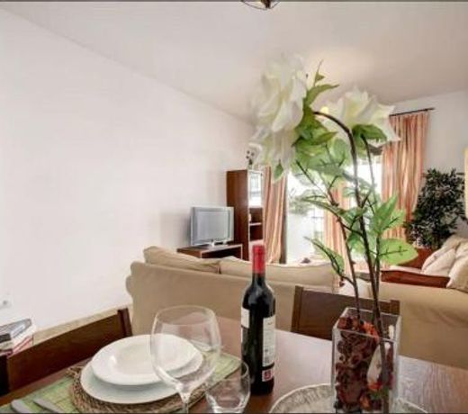 Apartamento Atenea centro con garaje gratuito