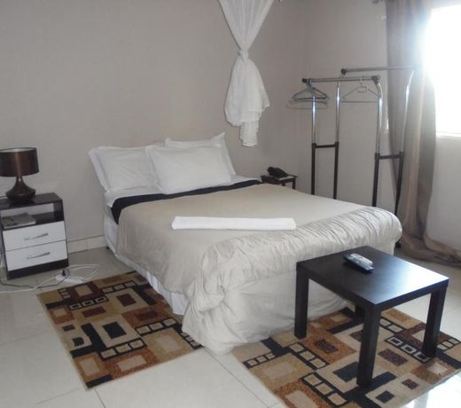 Mercury Gardens Lodge at Muzala