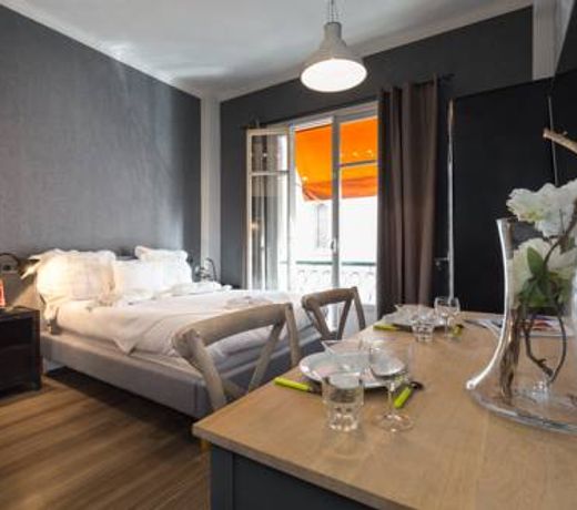 Azur City Home