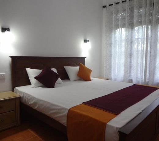 Yoho Birds Hill Homestay