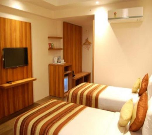 Hotel Le Roi Raipur