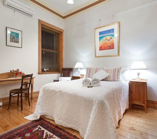 Annie's Victorian Terrace Accommodation Fremantle