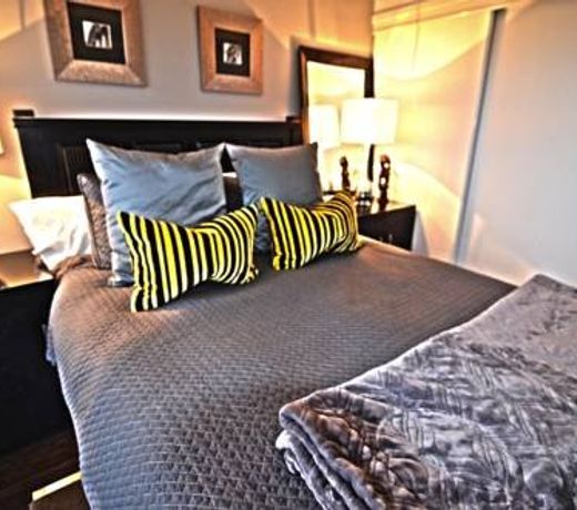 Entertainment District - City Place - 25 Capreol Court