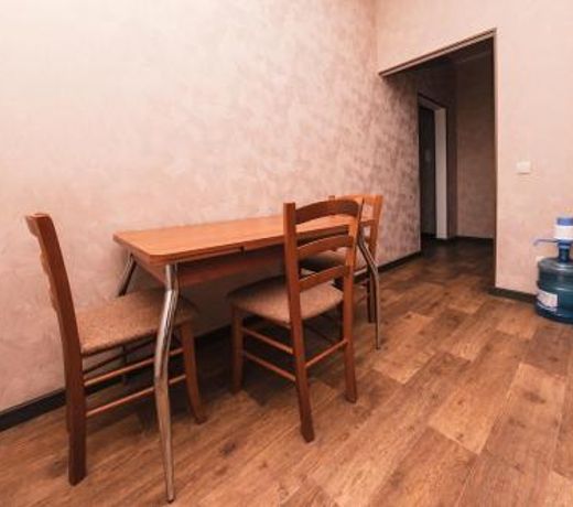 Apartment on Mira 3/1