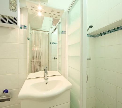 Holiday Home Rue James Grand Milnes Cannes