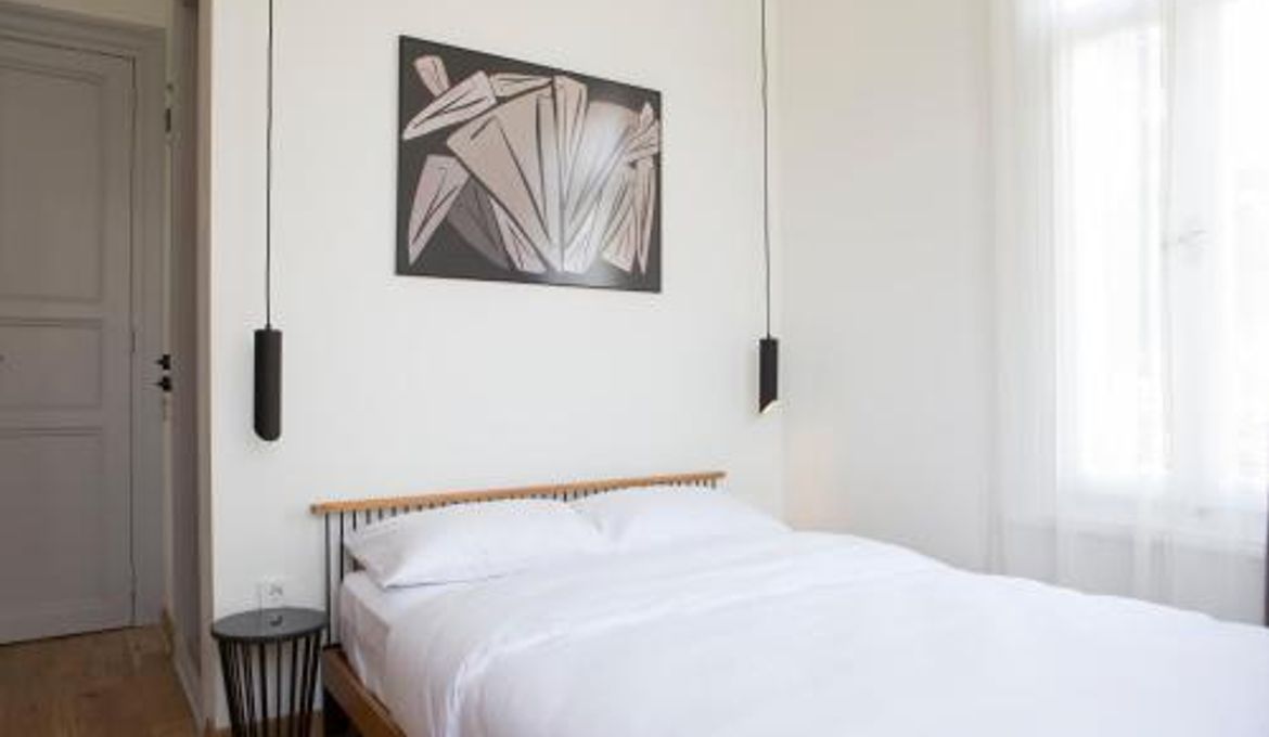 Serguzest Otel