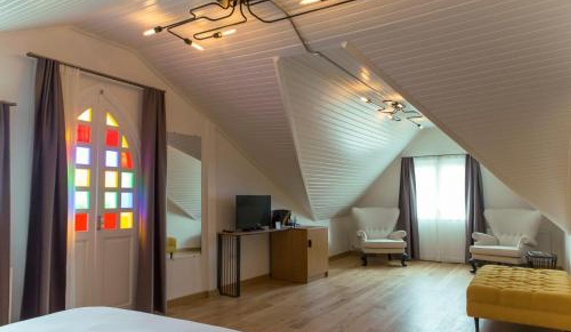 Serguzest Otel