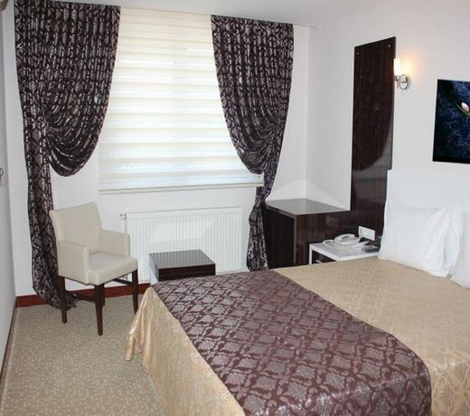 GRAND OZFIDAN HOTEL