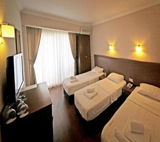 Ucem Hotel Golden Sea