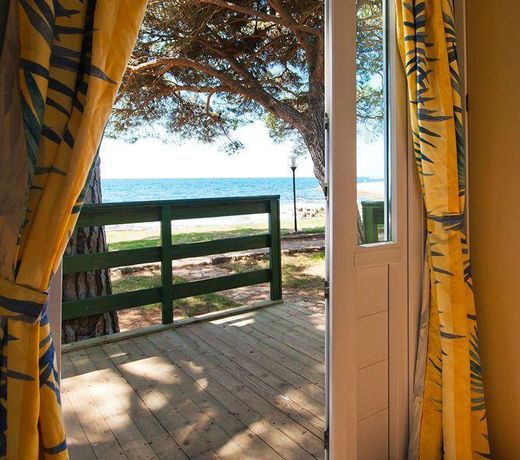 Boutique Camping Materada Beach