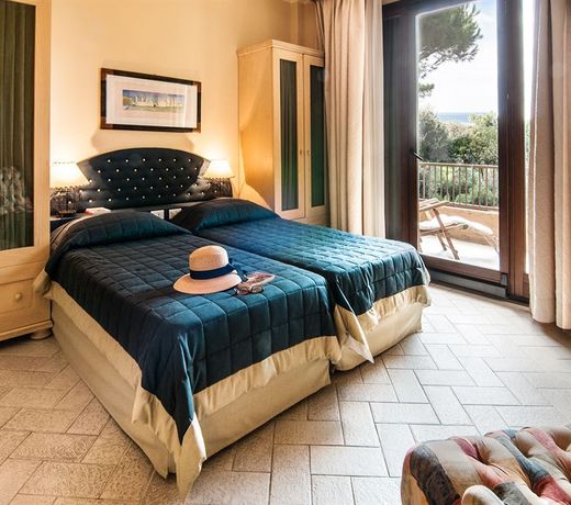 Roccamare Resort - Ville e Appartamenti