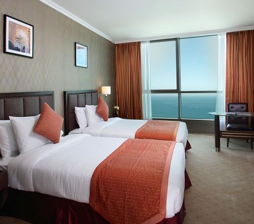 Grand Hotel