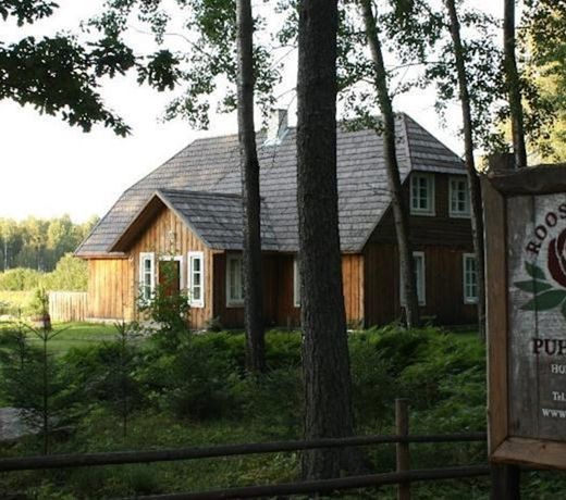 ROOSISAARE HOLIDAY HOME