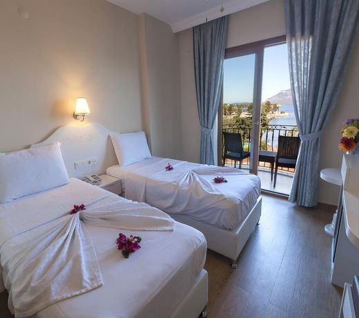Kumluk Hotel
