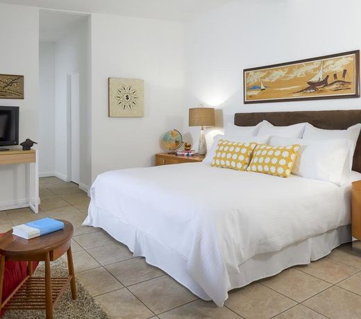 The Monkey Tree Hotel