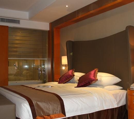 Boyue Hotel