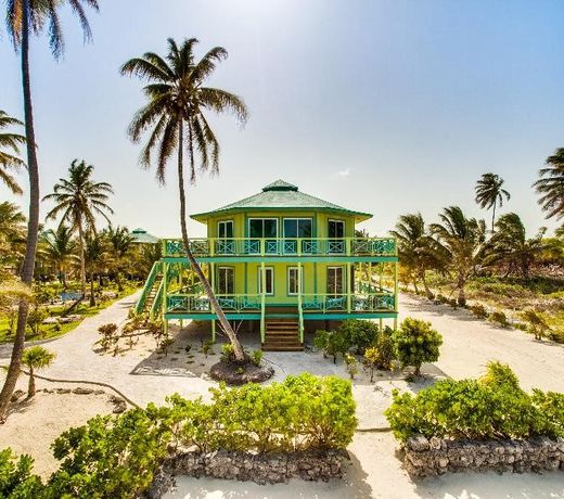 Costa Blu Beach Resort, Trademark Collection by Wyndham