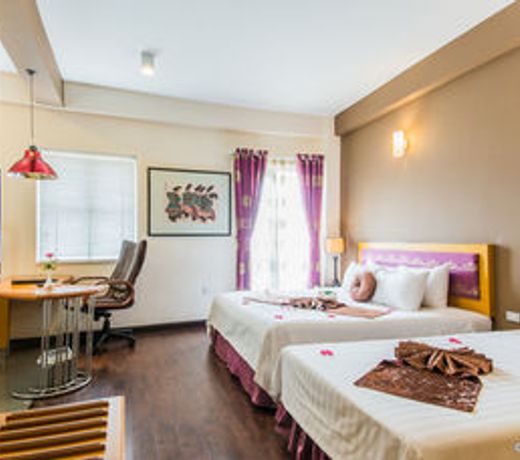 Golden Sun Villa Hotel