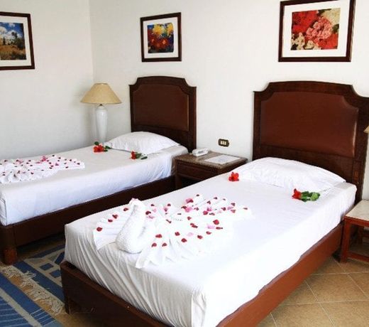 Marlin Inn Azur Resort