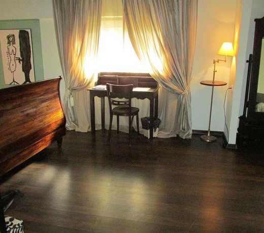 NINA CAFE HOTEL SUITES - BOUTIQUE HOTEL