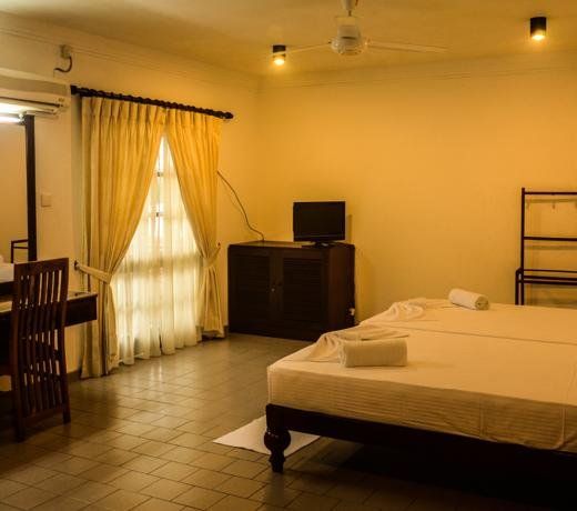 River Side Bentota Hotel