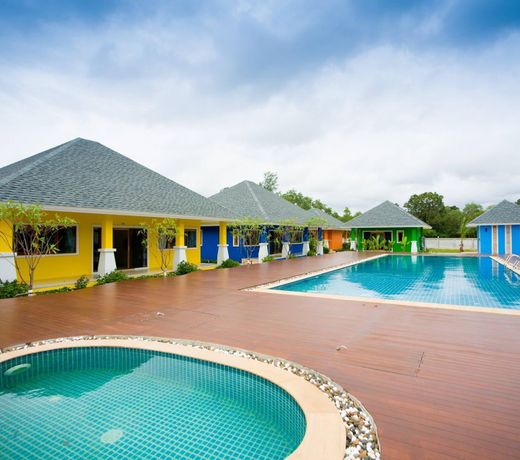 Thai O.T. Khaolak Resort