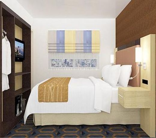 Madison LES Hotel