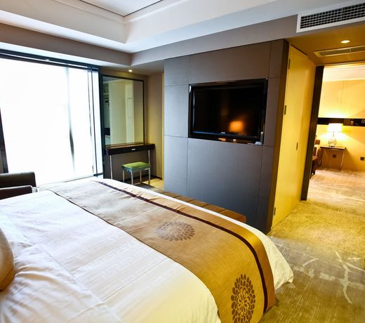 Celebrity Upper Class Hotel